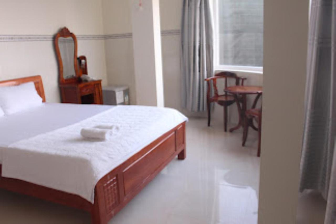 Hoang Phat Hotel 头顿 外观 照片